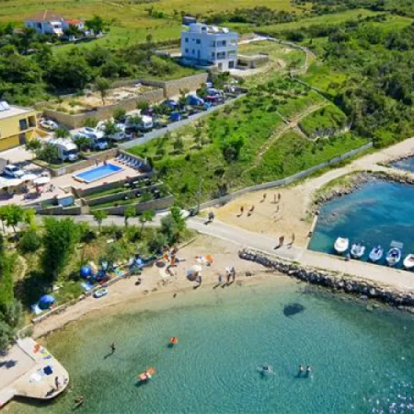 odmoree-camping--hostel-razanac-blzeq