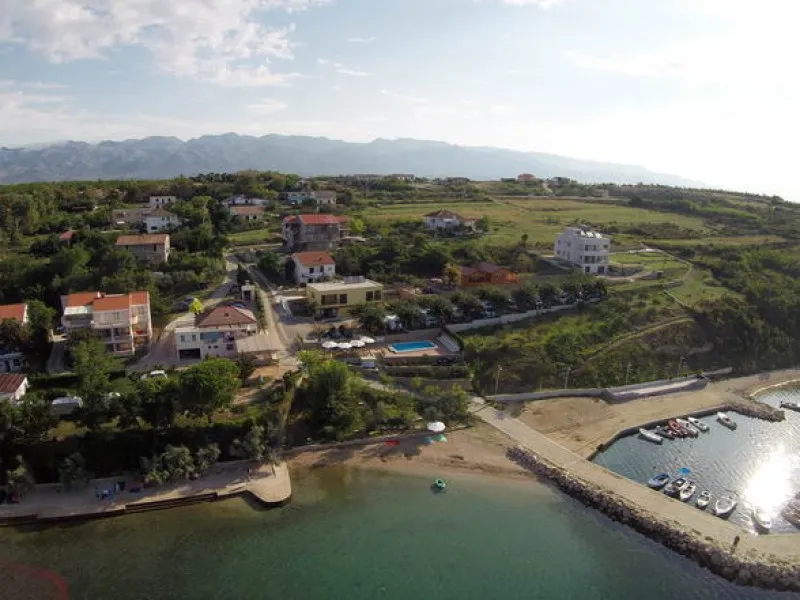 odmoree-camping--hostel-razanac-ddkc5