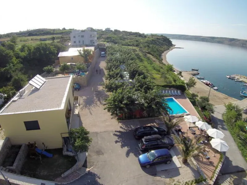 odmoree-camping--hostel-razanac-ewalt