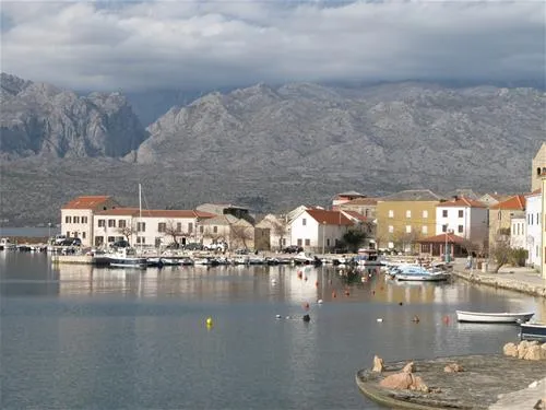 odmoree-camping--hostel-razanac-zlxfg