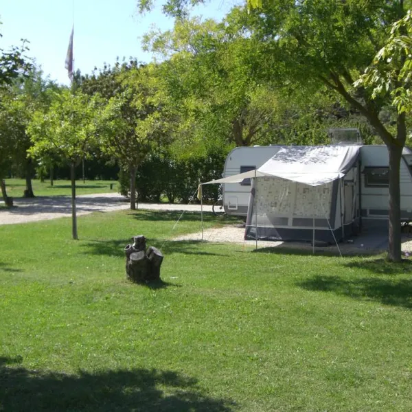 camping-les-argiles-merindol-dxrip
