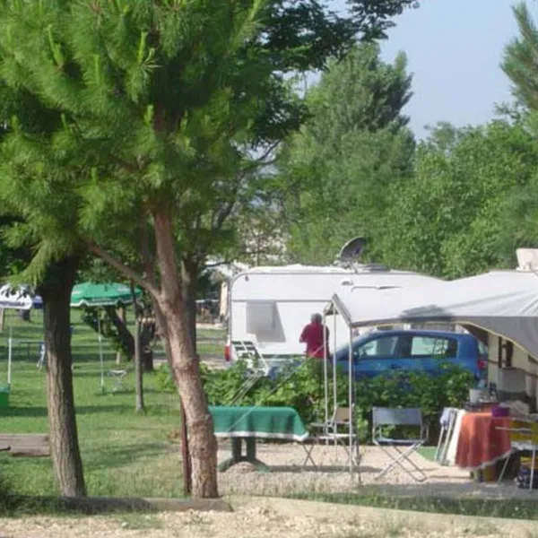 camping-les-argiles-merindol-x0c6u