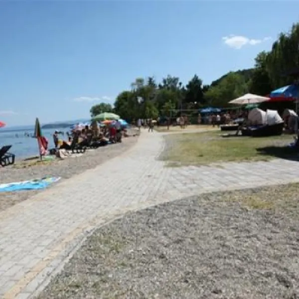 autocamp-livadiste-struga-litap