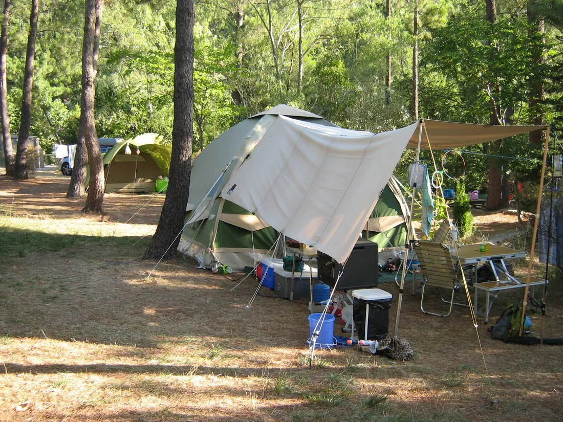 camping-aire-naturelle-la-ferme-de-peridundellu-venaco-rnk03