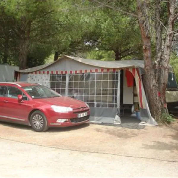 camping-das-pinhiers-villemoustaussou-1tfki