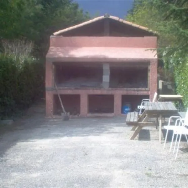 camping-das-pinhiers-villemoustaussou-ej2hu
