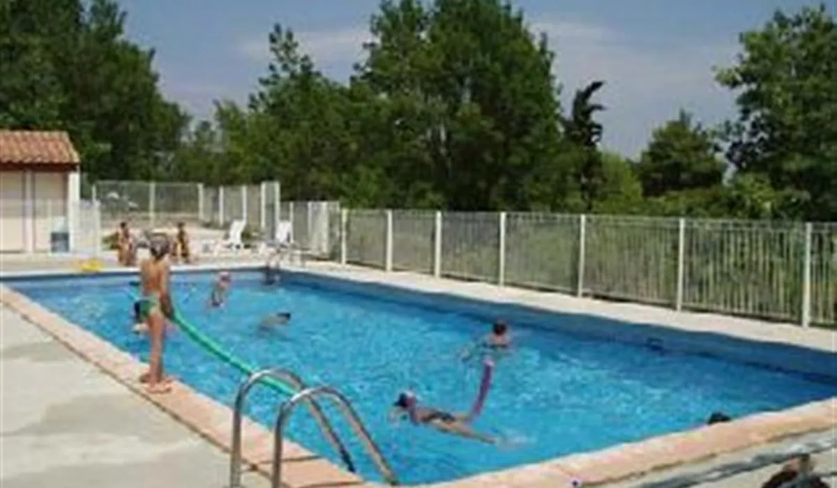 camping-das-pinhiers-villemoustaussou-mpbcz
