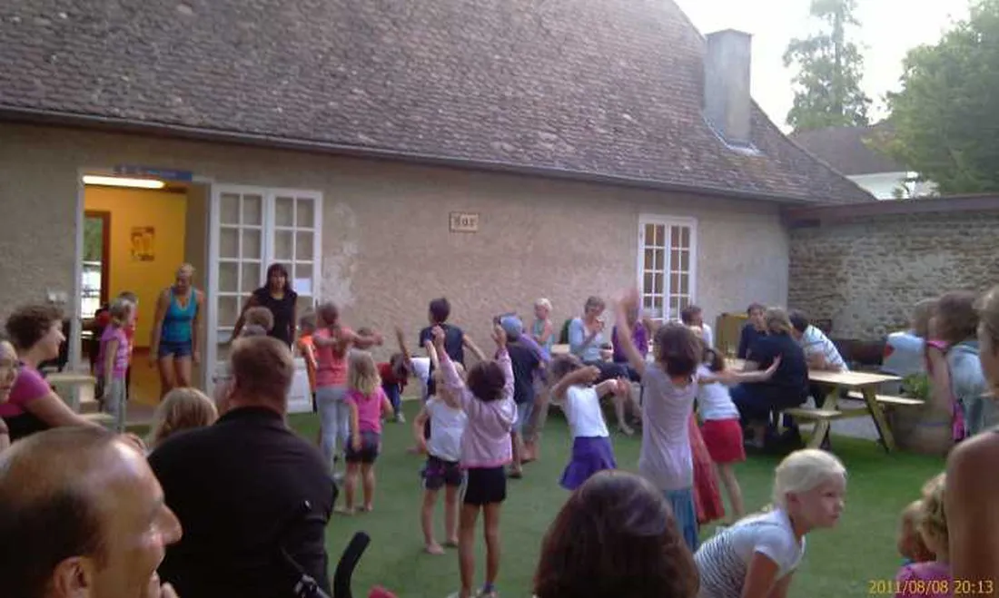 camping-le-chteau-drme-bmtu1