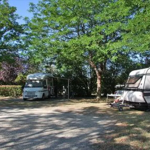 camping-le-chteau-drme-xosbi