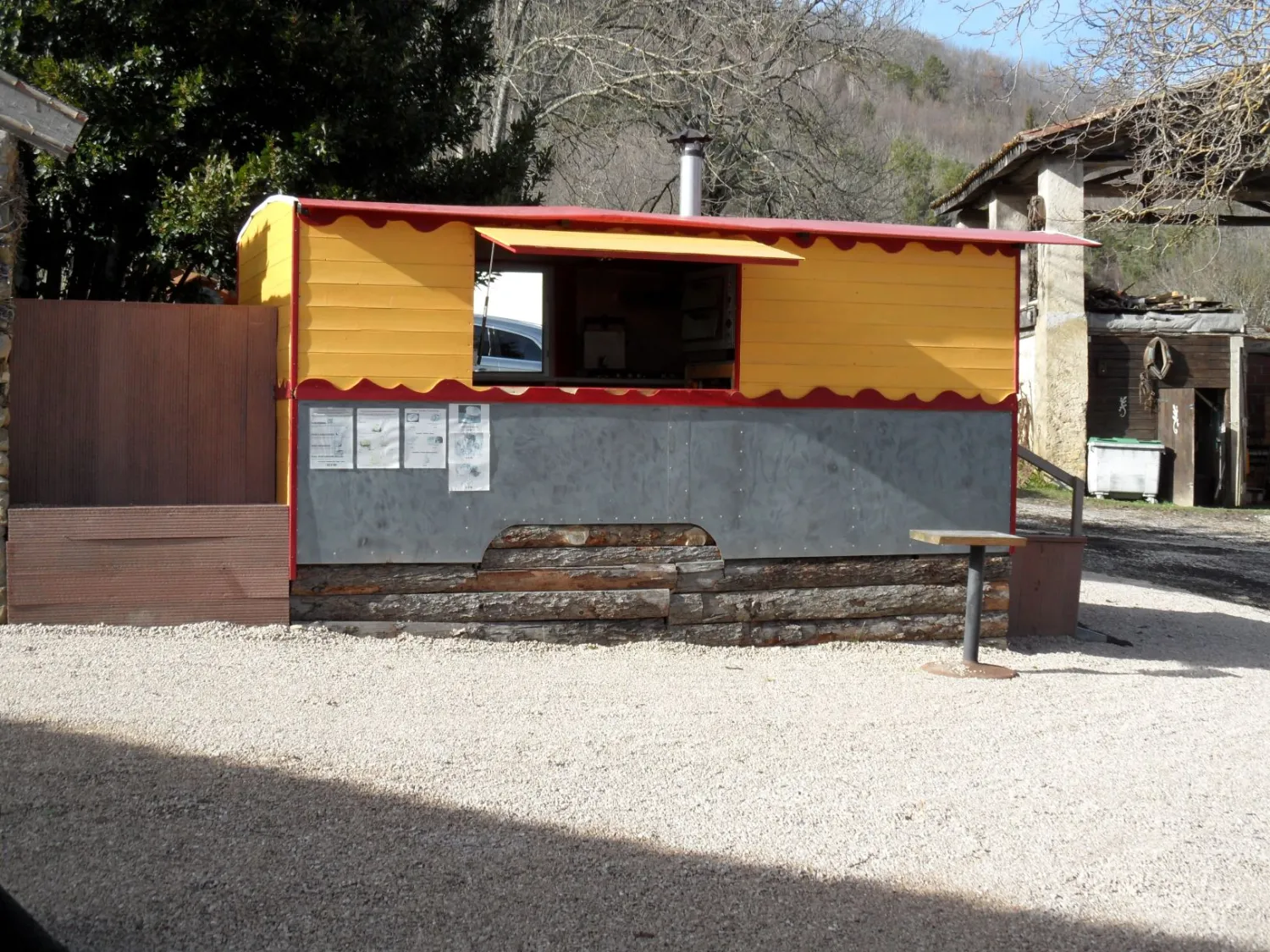 camping-naturiste-millefleurs-varilhes-2qxmq