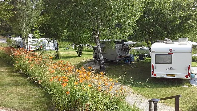 camping-naturiste-millefleurs-varilhes-n6twy