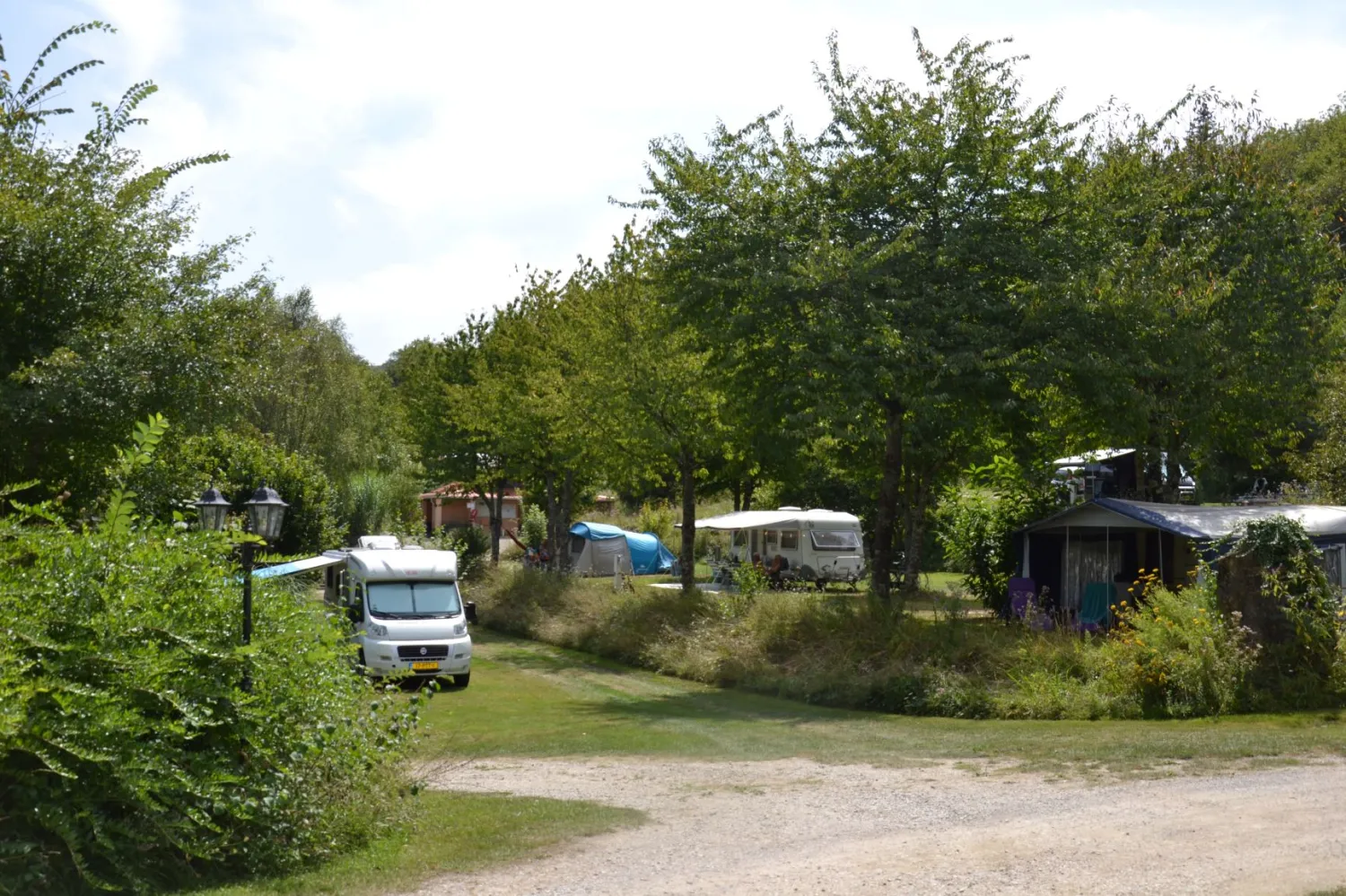 camping-naturiste-millefleurs-varilhes-wxxd2