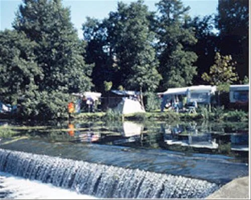 camping-les-peupliers-couhe-azvu5