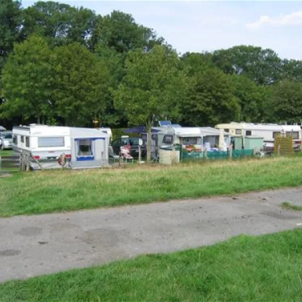 elbdeich-camping-kollmar-kollmar-bei-elmshorn-dku1t