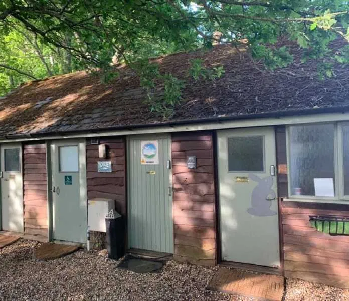 honeys-green-caravan-park-uckfield-kuob4