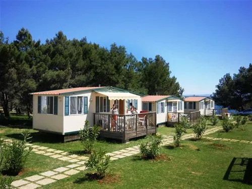 camping-stupice-premantura-gqf5q