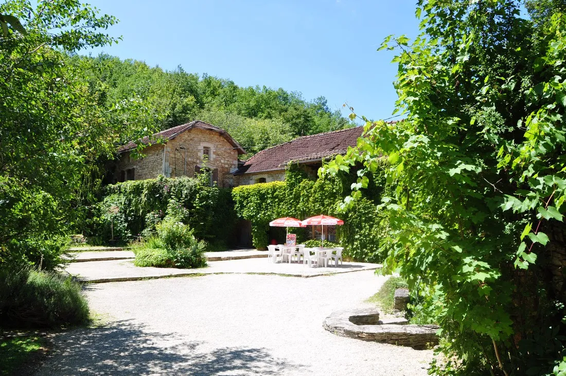 moulin-du-perie-sauveterre-la-lemance-lot-et-garonne-tjgl8