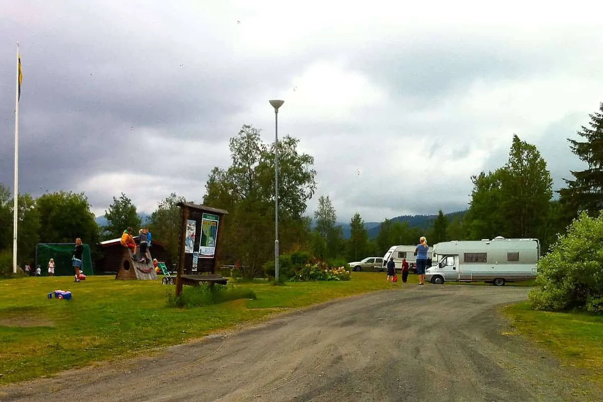 are-camping-are-1dipv