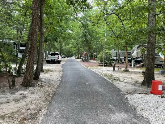 whippoorwill-campground-marmora-z0npw