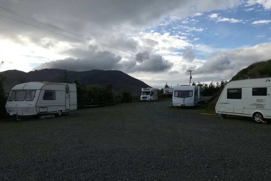 derrylahan-hostel-campsite-kilcar-ijdbo