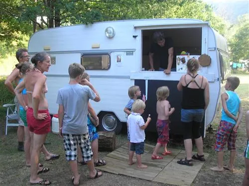 camping-la-champagne-brivezac-0sjeo