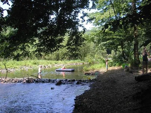 camping-la-champagne-brivezac-5khyl