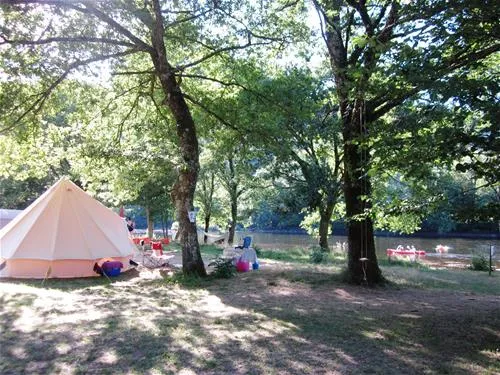 camping-la-champagne-brivezac-eedkp