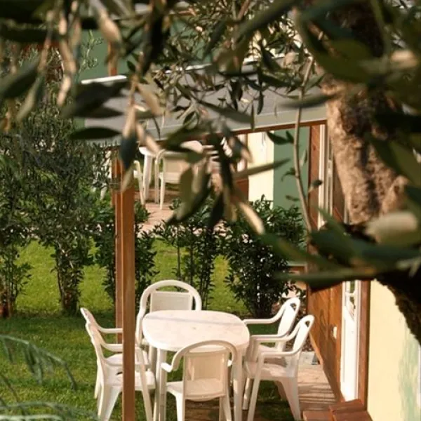 camping-brione-riva-del-garda-nnztf