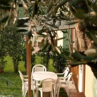 camping-brione-riva-del-garda-nnztf