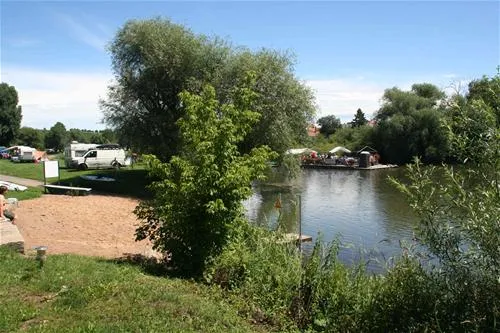 campingplatz-escherndorf-volkachescherndorf-ybobf