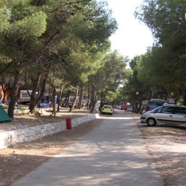 camping-adriatic-primosten-nisci