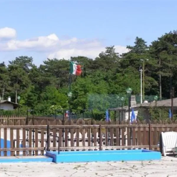 campeggio-pian-del-grisa-villa-opicina-vfrts