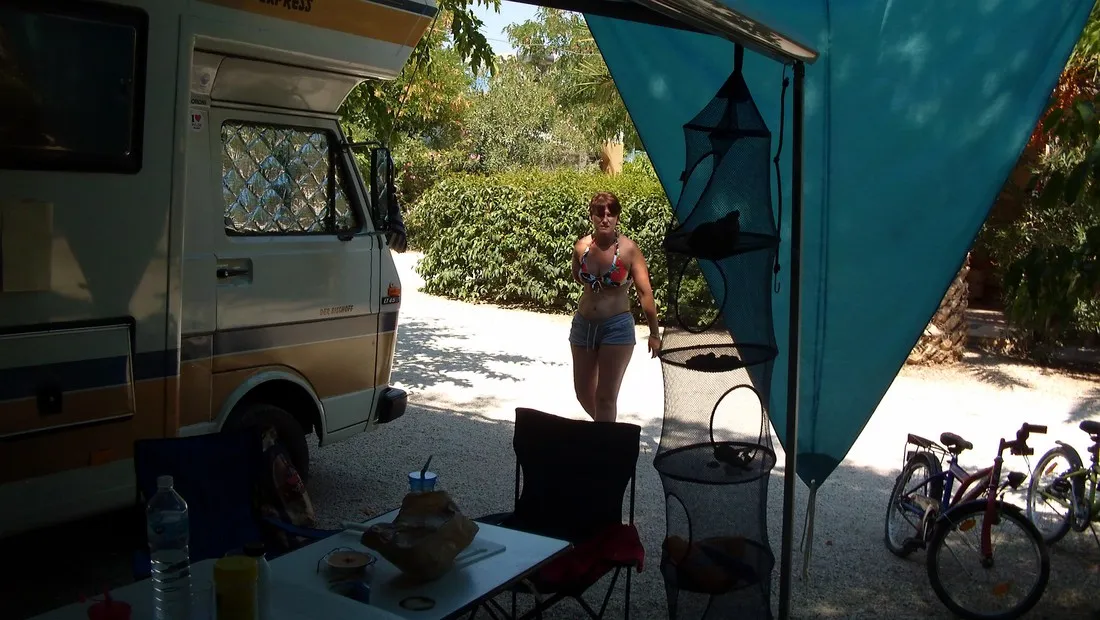 iria-beach-camping-iriaargolis-dsrbq