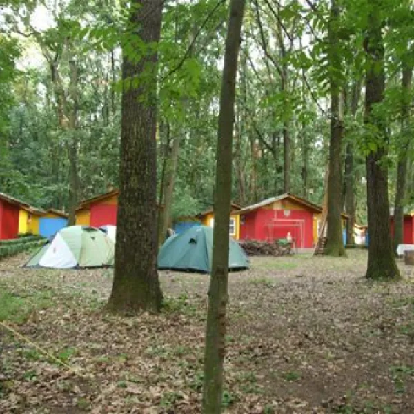 camping-casa-alba-bukarest-qhrj7
