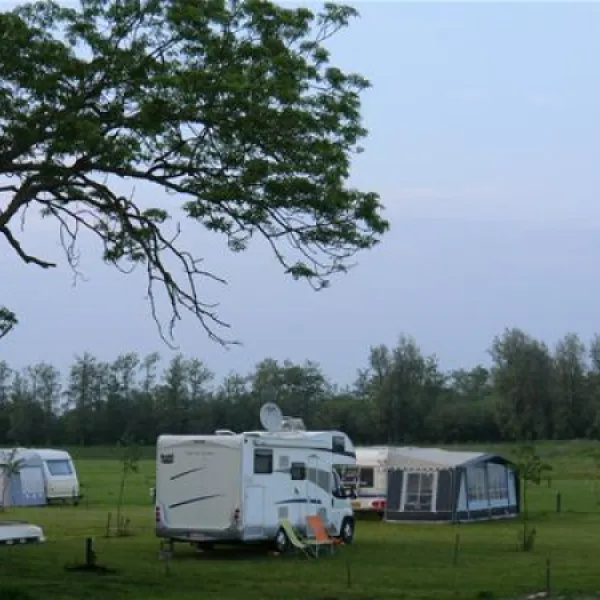camping-us-wetterpleats-terherne-ebghl