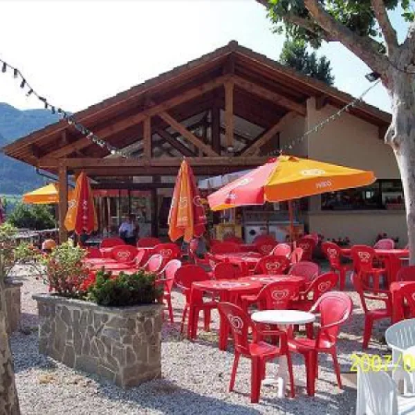 camping-de-savel-isre-b6cdu