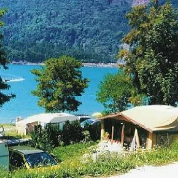 camping-de-savel-isre-r6u5o