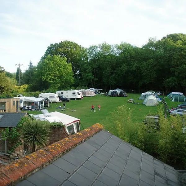 cedar-gables-camping-flimwell-yfflu