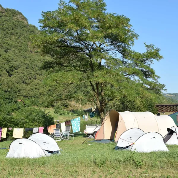 camping-le-batut-st-izaire-jcjjz