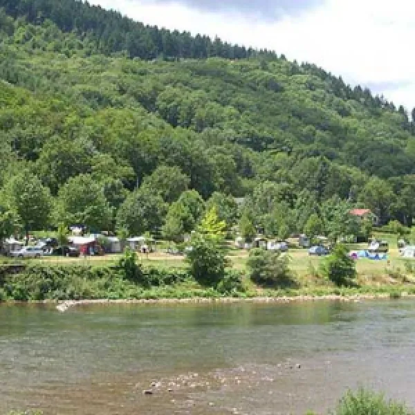 camping-le-batut-st-izaire-rcvgs