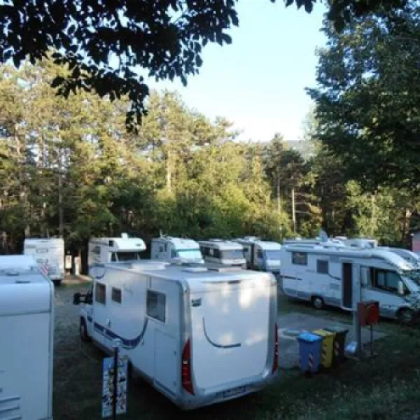 palasubra-suviana-camping-castel-di-casio-be7iw