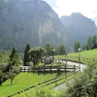 camping-jungfrau-lauterbrunnen-dzll6
