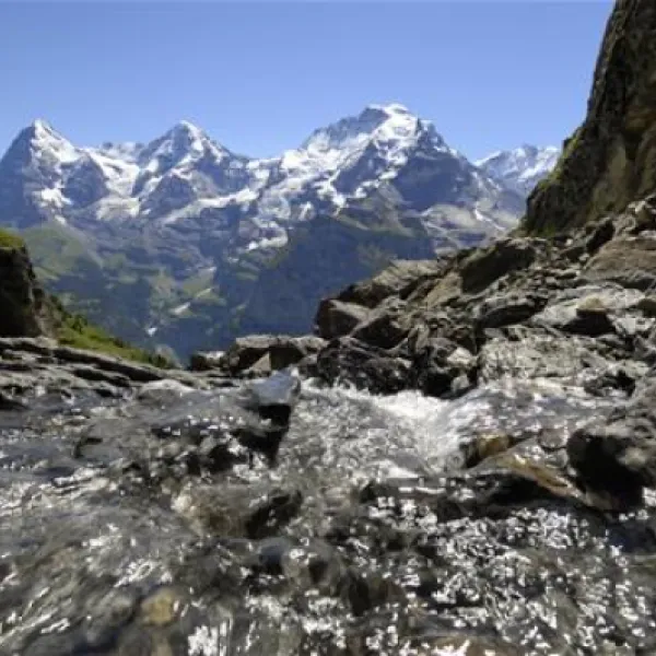 camping-jungfrau-lauterbrunnen-l5lw5