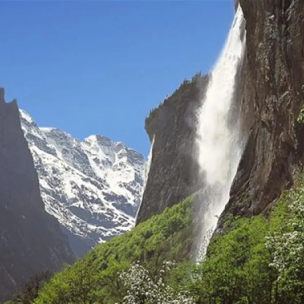 camping-jungfrau-lauterbrunnen-w8amc