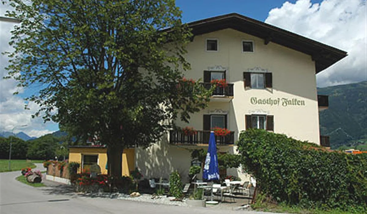 comfortcamping-falken-lienz-rna3j
