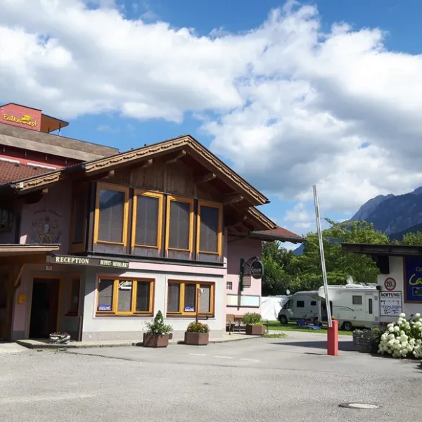 comfortcamping-falken-lienz-zucr2