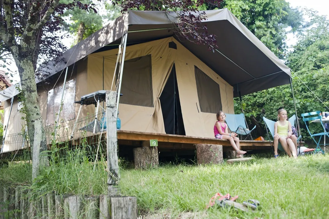 camping-indigo-sarlat-sarlatlacanda-axpyn