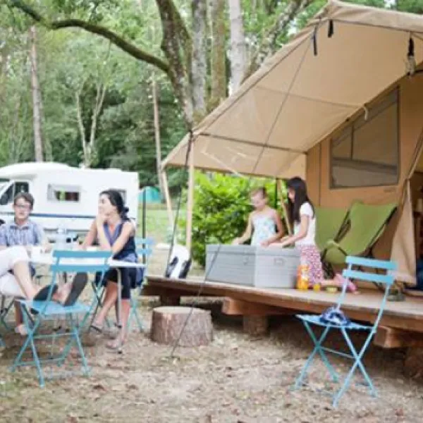 camping-indigo-sarlat-sarlatlacanda-krcwa