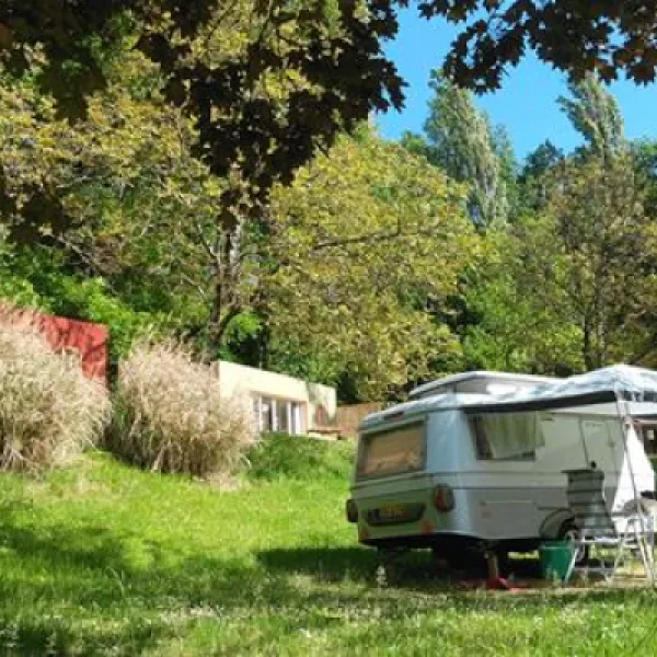 camping-indigo-sarlat-sarlatlacanda-mum4d
