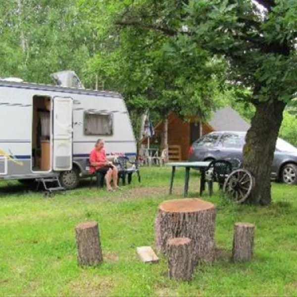 camping-dragoske-burlusiciofringeni-w2y6g